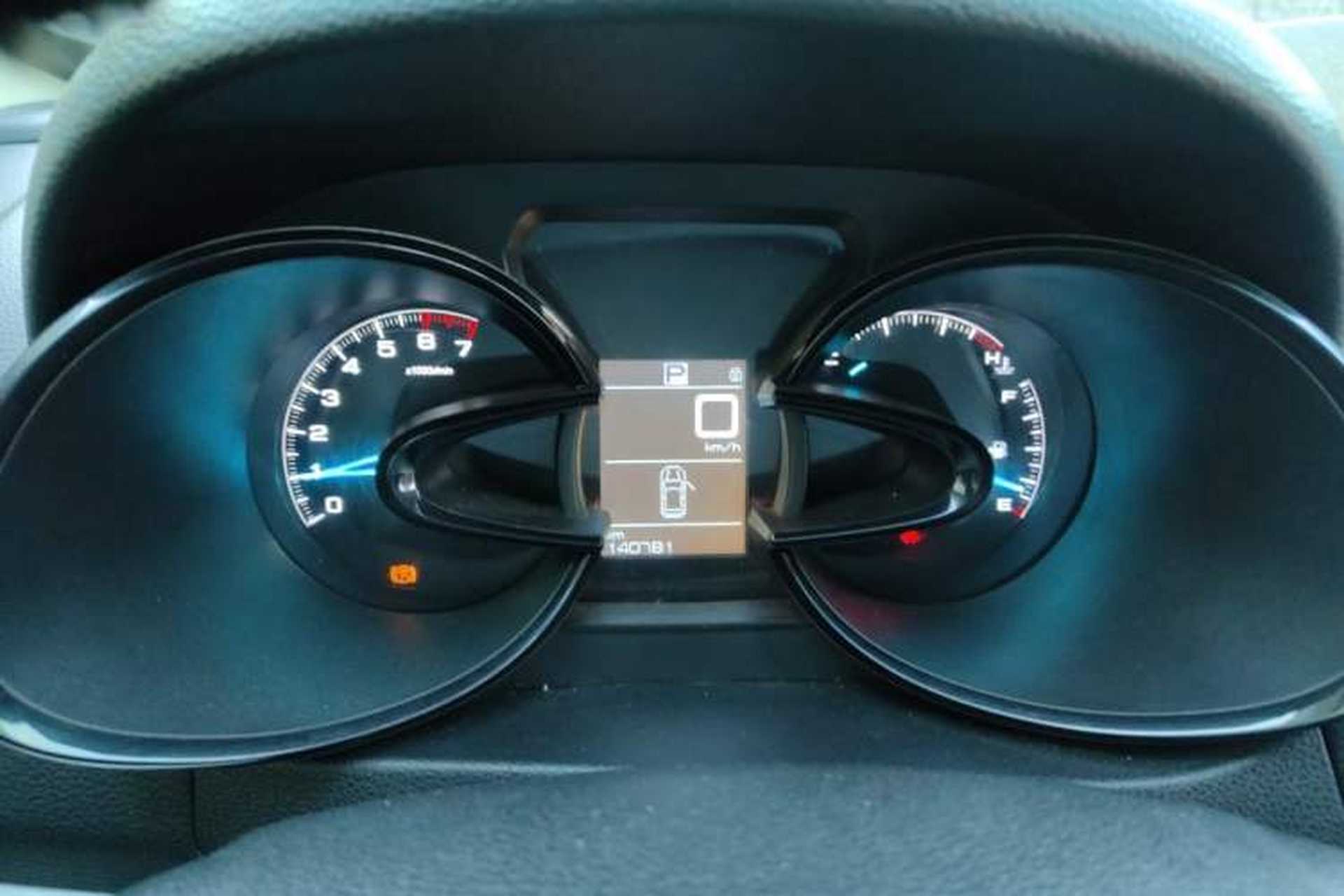 Used Dongfeng Aeolus AX7 2015 2.0L Automatic Zhiyi Trim Instrument Cluster