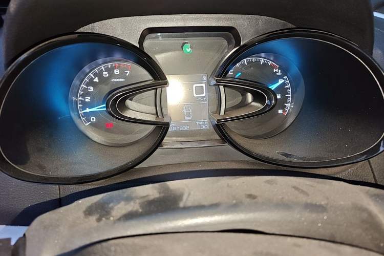 Used Dongfeng Aeolus AX7 2015 2.0L Manual Zhiyue Model Instrument Cluster