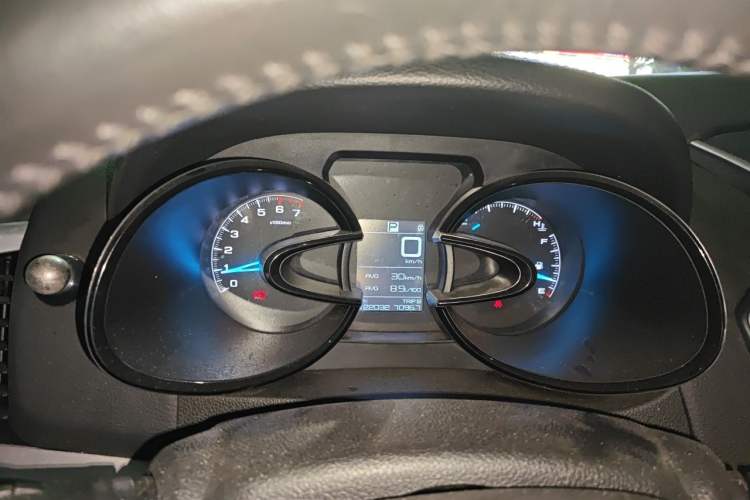 Used Dongfeng Aeolus AX7 2015 2.0L Automatic Zhiyi Trim Instrument Cluster