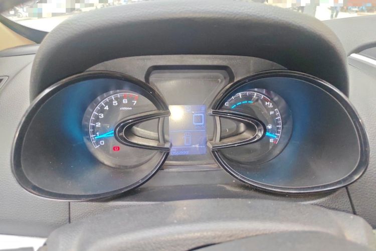 Used Dongfeng Aeolus AX7 2015 2.0L Automatic Zhiyi Trim Instrument Cluster