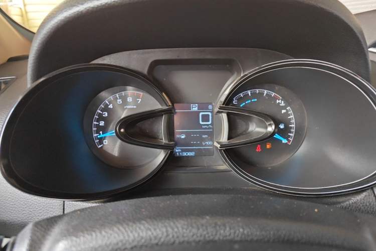 Used Dongfeng Aeolus AX7 2015 2.0L Automatic Zhiyi Trim Instrument Cluster