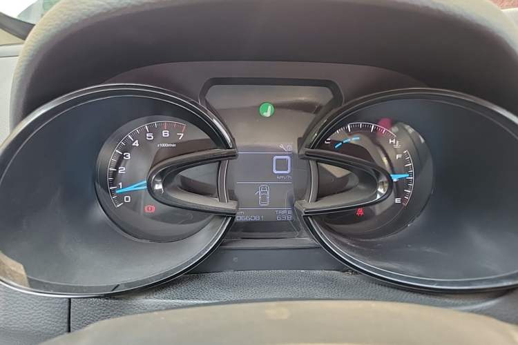 Used Dongfeng Aeolus AX7 2015 2.0L Manual Zhiyue Model Instrument Cluster