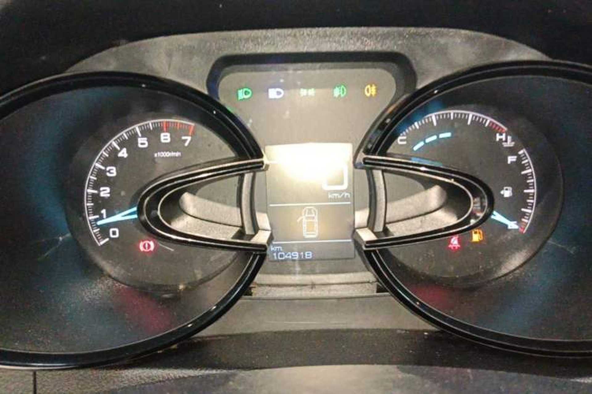 Used Dongfeng Aeolus AX7 2015 2.0L Manual Zhiyue Model Instrument Cluster
