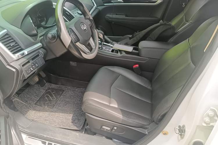 Used Dongfeng Aeolus AX7 2015 2.3L Automatic ZhiZun Version Left Front Seat