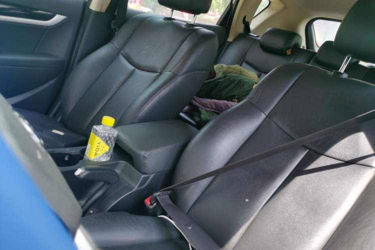 Used Dongfeng Aeolus AX7 2015 2.0L Manual Zhiyi Trim Left Front Seat