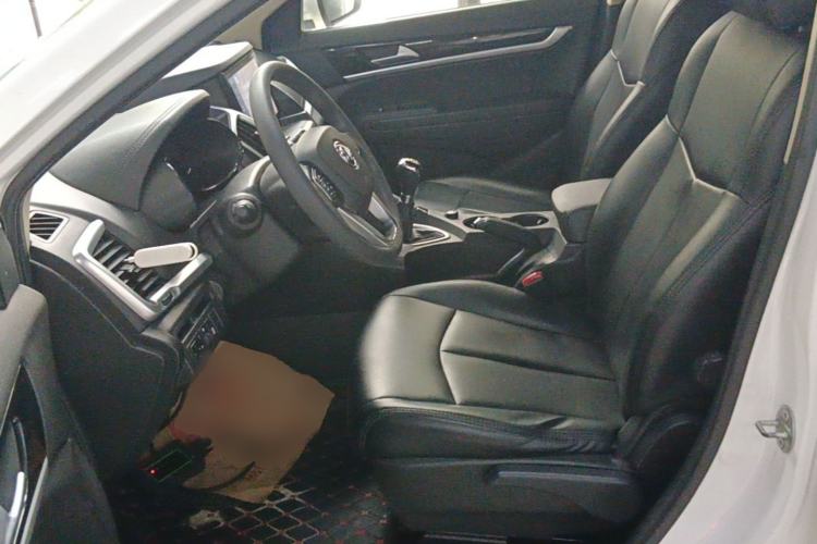 Used Dongfeng Aeolus AX7 2015 2.0L Manual Zhiyue Model Left Front Seat