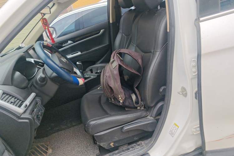 Used Dongfeng Aeolus AX7 2015 2.0L Manual Zhiyi Trim Left Front Seat