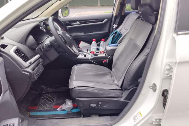 Used Dongfeng Aeolus AX7 2015 2.3L Automatic ZhiZun Version Left Front Seat