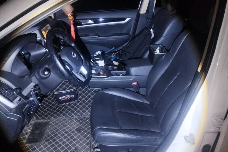 Used Dongfeng Aeolus AX7 2015 2.3L Automatic ZhiZun Version Left Front Seat