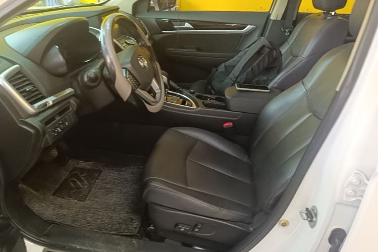 Used Dongfeng Aeolus AX7 2015 2.3L Automatic ZhiZun Version Left Front Seat