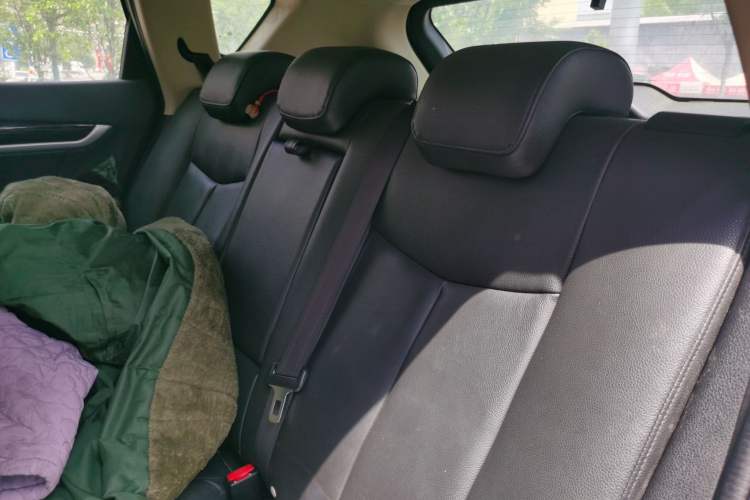 Used Dongfeng Aeolus AX7 2015 2.0L Manual Zhiyi Trim Left Rear Seat