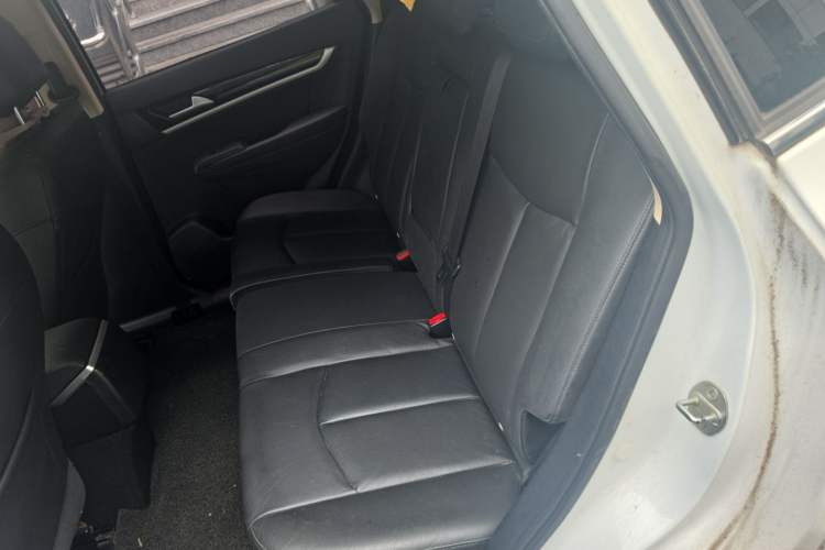 Used Dongfeng Aeolus AX7 2015 2.0L Manual Zhiyi Trim Left Rear Seat