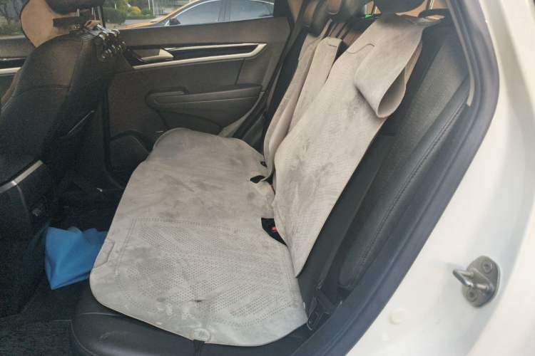 Used Dongfeng Aeolus AX7 2015 2.0L Automatic Zhiyi Trim Left Rear Seat