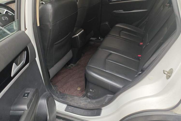 Used Dongfeng Aeolus AX7 2015 2.0L Manual Parade Edition Left Rear Seat