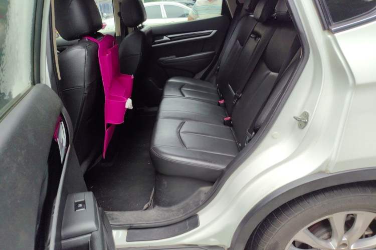 Used Dongfeng Aeolus AX7 2015 2.0L Automatic Zhiyi Trim Left Rear Seat