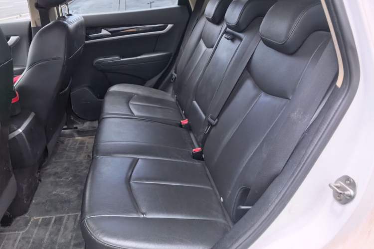 Used Dongfeng Aeolus AX7 2015 2.0L Manual Zhiyi Trim Left Rear Seat