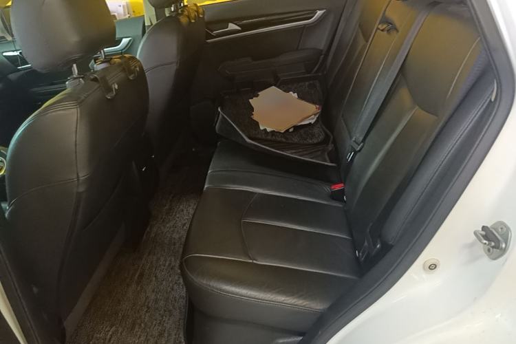 Used Dongfeng Aeolus AX7 2015 2.3L Automatic ZhiZun Version Left Rear Seat