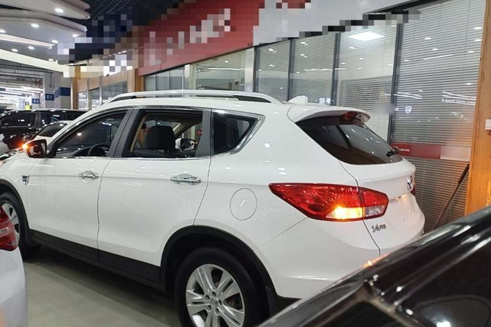 Used Dongfeng Aeolus AX7 2015 2.0L Automatic Zhiyue Version Rear Left 45 Deg