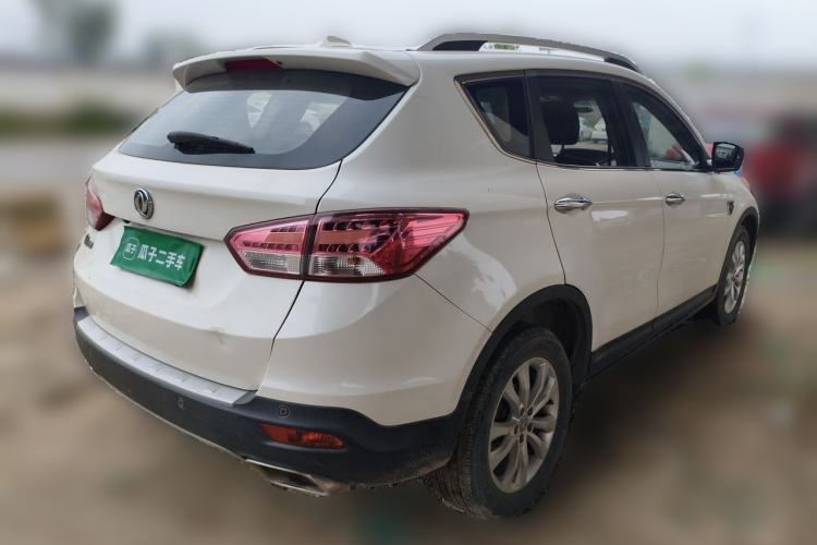 Used Dongfeng Aeolus AX7 2015 2.0L Manual Zhiyi Trim Rear Right 45 Deg