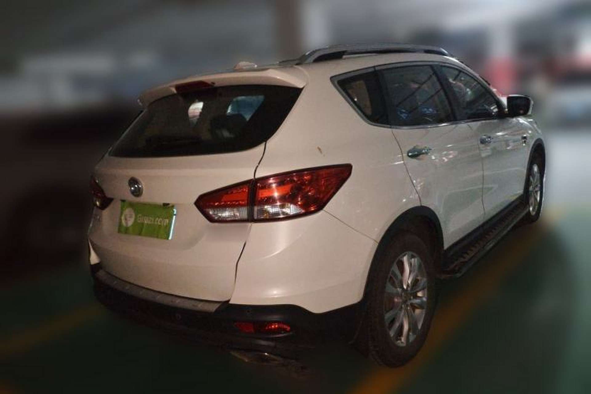 Used Dongfeng Aeolus AX7 2015 2.0L Automatic Zhiyi Trim Rear Right 45 Deg