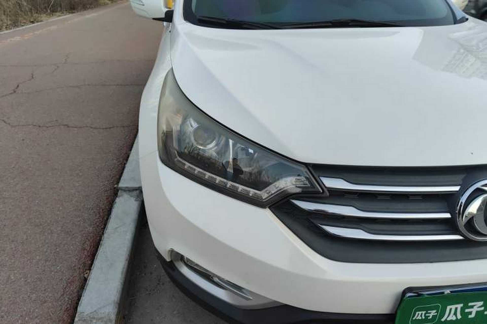 Used Dongfeng Aeolus AX7 2015 2.0L Automatic Zhiyi Trim Right Front Headlight