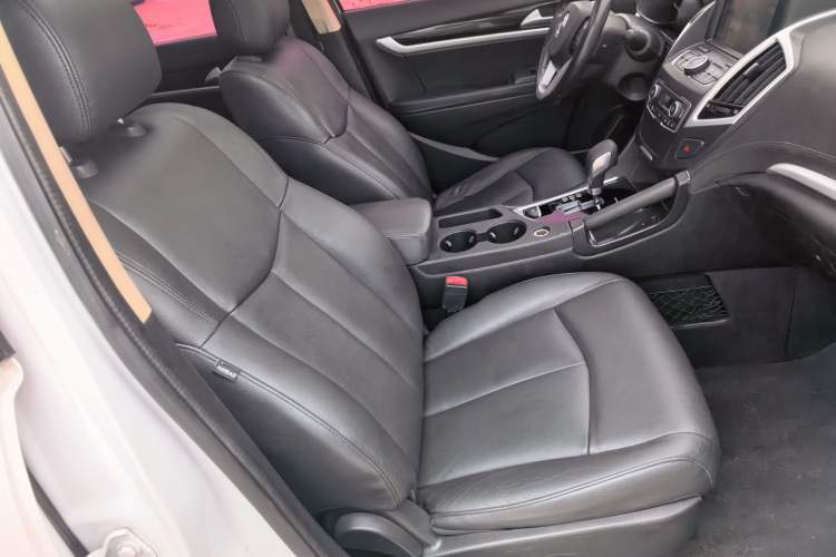 Used Dongfeng Aeolus AX7 2015 2.0L Automatic Zhiyi Trim Right Front Seat