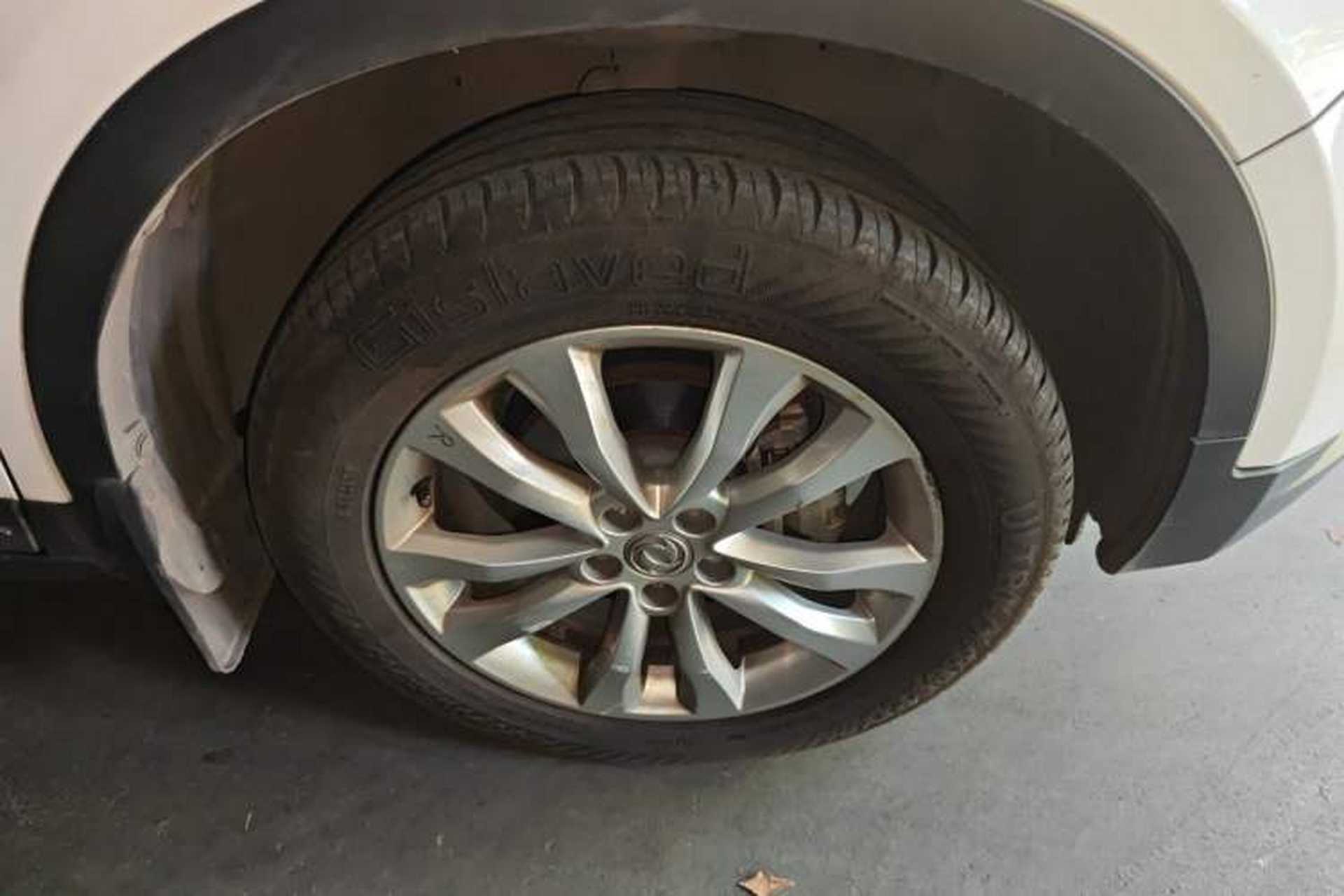 Used Dongfeng Aeolus AX7 2015 2.0L Automatic Zhiyi Trim Right Front Wheel Hub