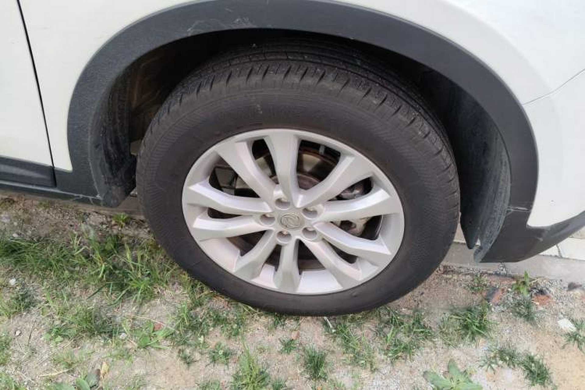 Used Dongfeng Aeolus AX7 2015 2.0L Automatic Zhiyi Trim Right Front Wheel Hub