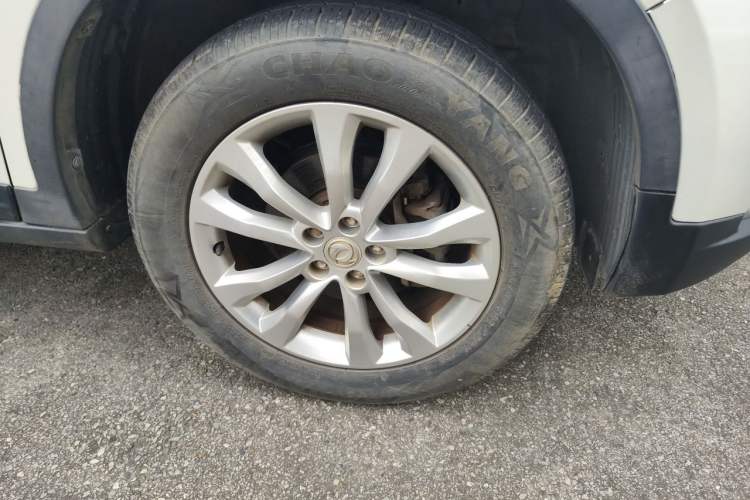 Used Dongfeng Aeolus AX7 2015 2.0L Manual Zhiyi Trim Right Front Wheel Hub