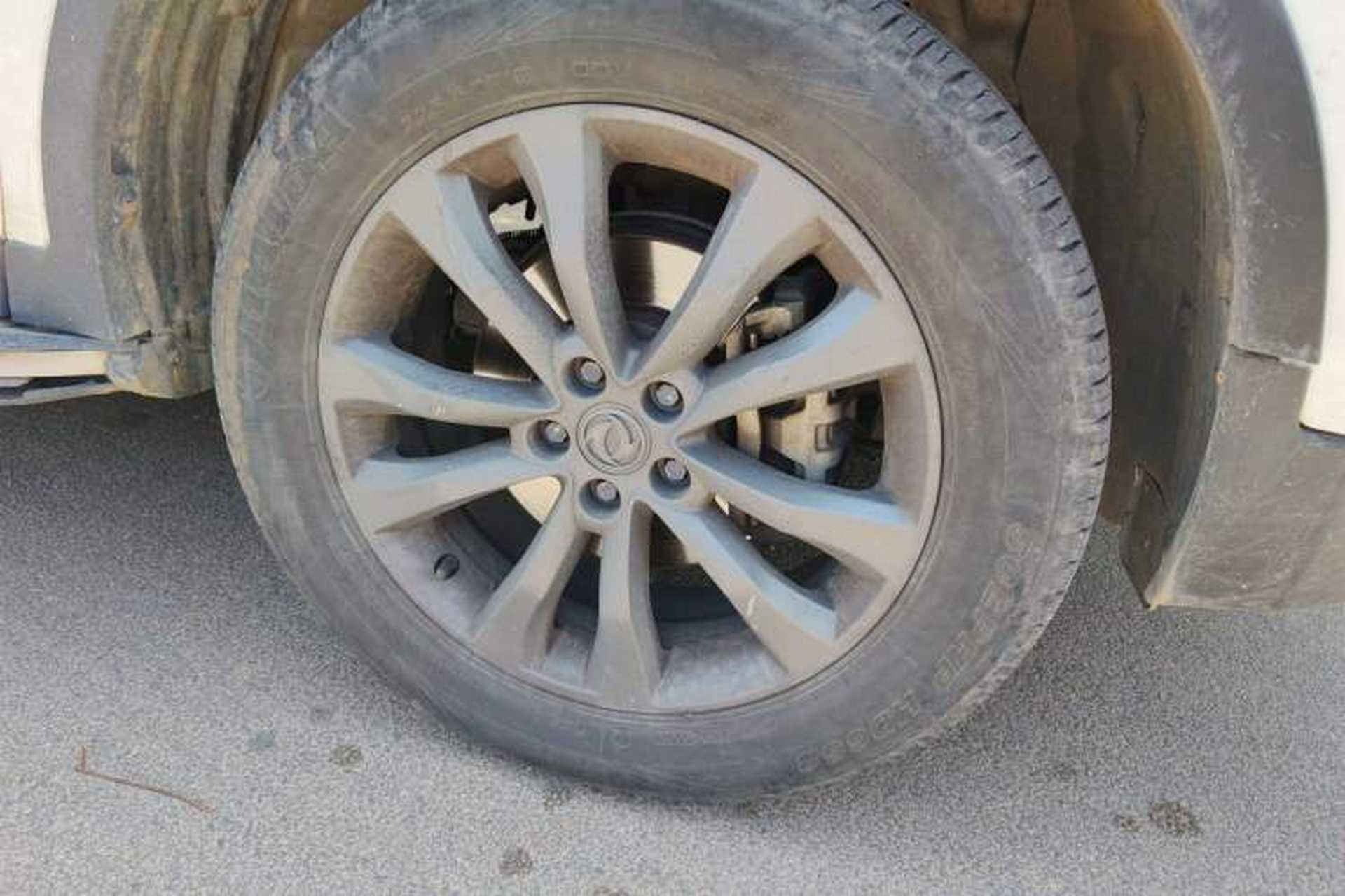 Used Dongfeng Aeolus AX7 2015 2.0L Manual Zhiyi Trim Right Front Wheel Hub