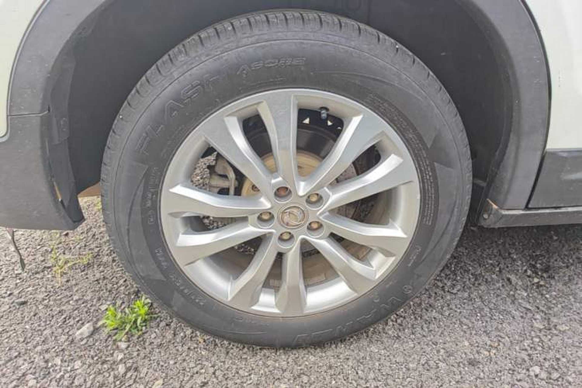 Used Dongfeng Aeolus AX7 2015 2.0L Automatic Zhiyi Trim Right Rear Wheel Hub