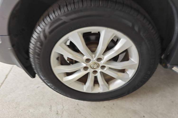 Used Dongfeng Aeolus AX7 2015 2.0L Automatic Zhiyi Trim Right Rear Wheel Hub