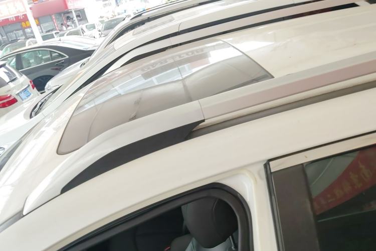 Used Dongfeng Aeolus AX7 2015 2.0L Automatic Zhiyi Trim Roof