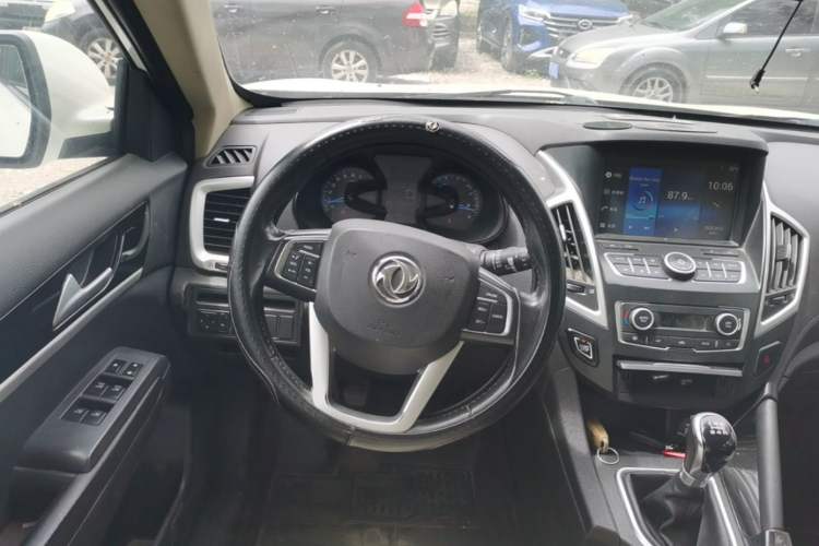 Used Dongfeng Aeolus AX7 2015 2.0L Manual Zhiyi Trim Steering Wheel