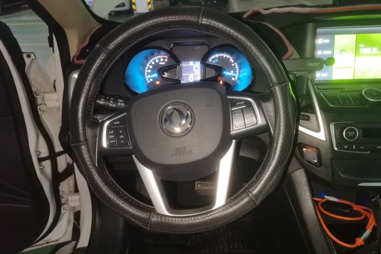 Used Dongfeng Aeolus AX7 2015 2.0L Automatic Zhiyi Trim Steering Wheel