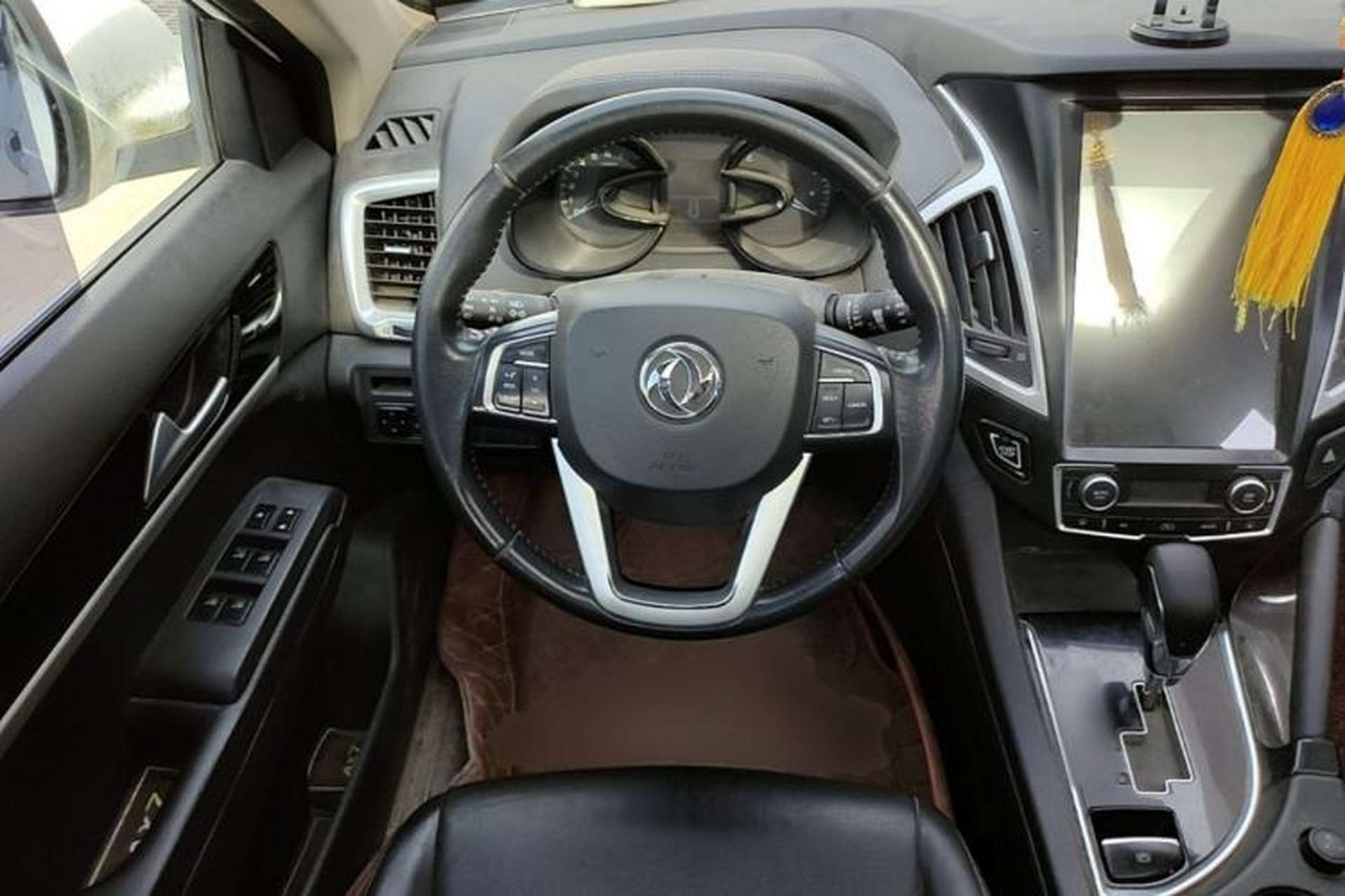 Used Dongfeng Aeolus AX7 2015 2.0L Automatic Zhiyi Trim Steering Wheel