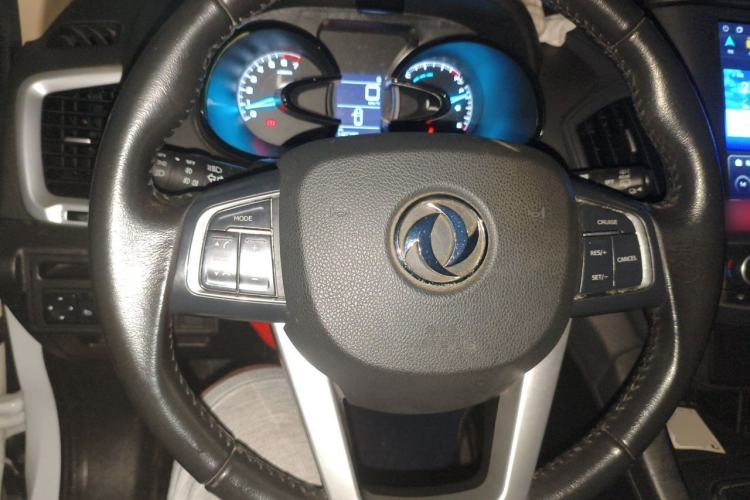 Used Dongfeng Aeolus AX7 2015 2.0L Manual Zhiyi Trim Steering Wheel