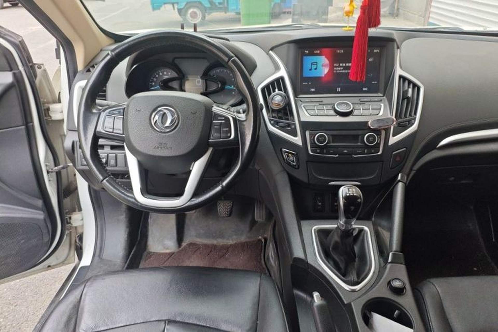 Used Dongfeng Aeolus AX7 2015 2.0L Manual Parade Edition Steering Wheel