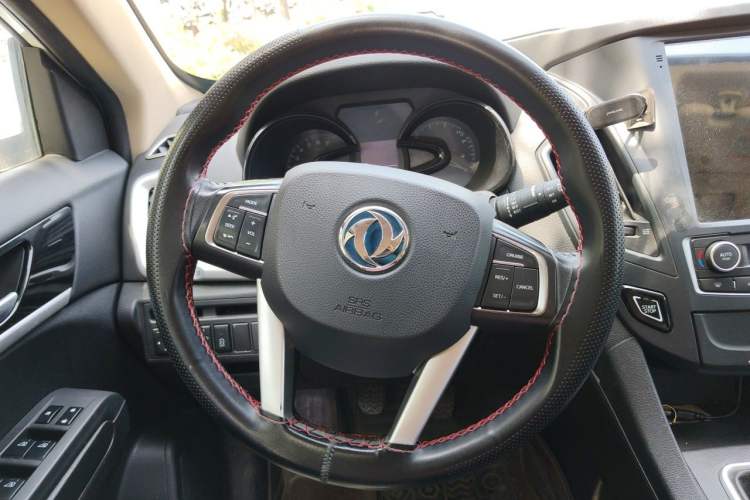 Used Dongfeng Aeolus AX7 2015 2.0L Manual Zhiyi Trim Steering Wheel