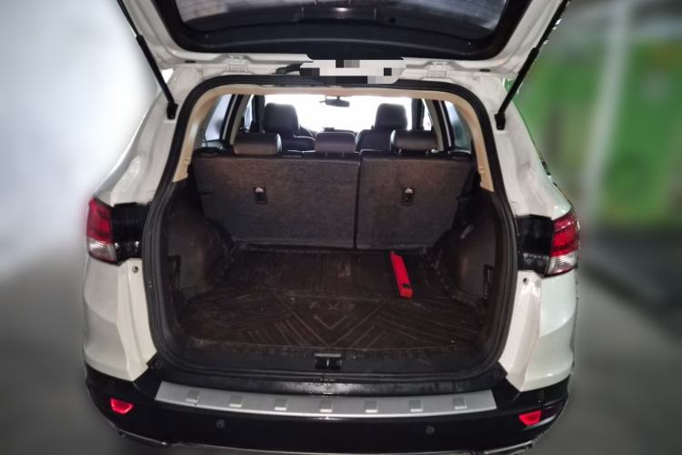 Used Dongfeng Aeolus AX7 2015 2.3L Automatic ZhiZun Version Trunk