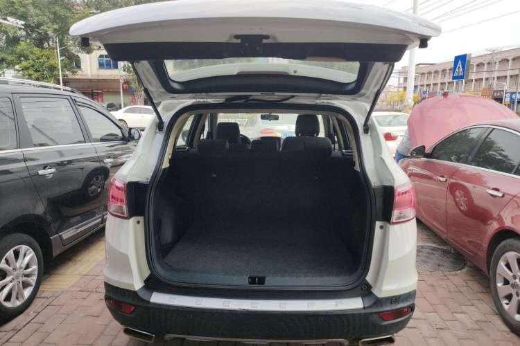 Used Dongfeng Aeolus AX7 2015 2.0L Automatic Zhiyue Version Trunk