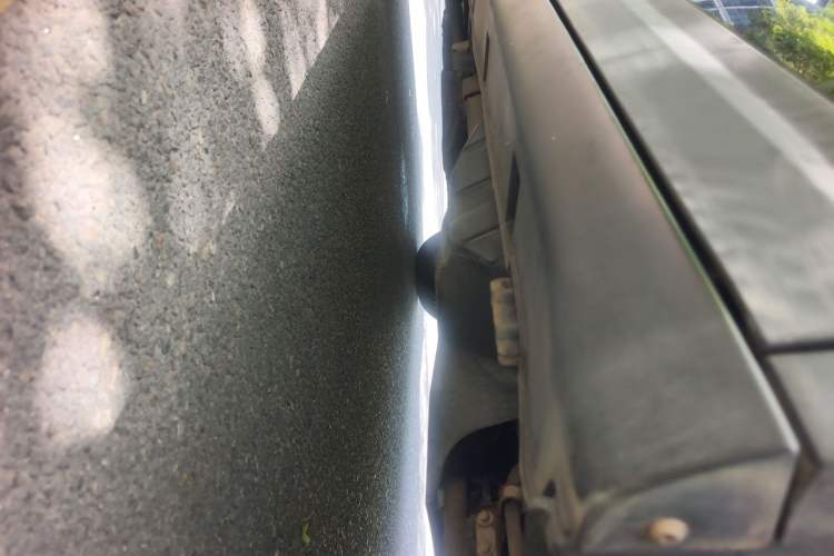 Used Dongfeng Aeolus AX7 2016 2.0L Automatic Zhiyi Trim Chassis Rear Left