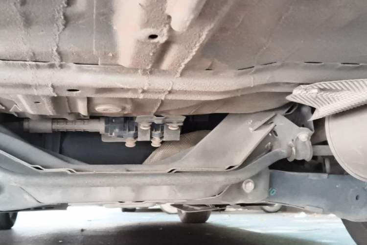 Used Dongfeng Aeolus AX7 2016 2.0L Automatic Zhiyi Trim Chassis Rear