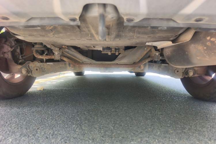 Used Dongfeng Aeolus AX7 2016 2.0L Automatic Zhiyi Trim Chassis Rear