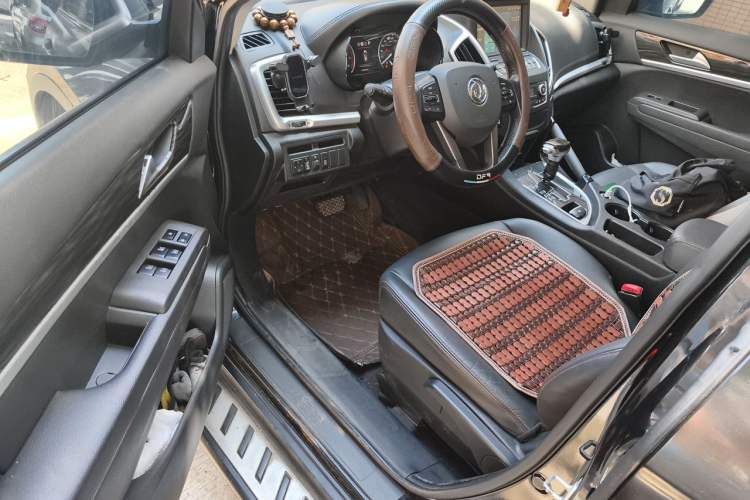 Used Dongfeng Aeolus AX7 2016 2.0L Automatic Zhiyi Trim Driver Seat