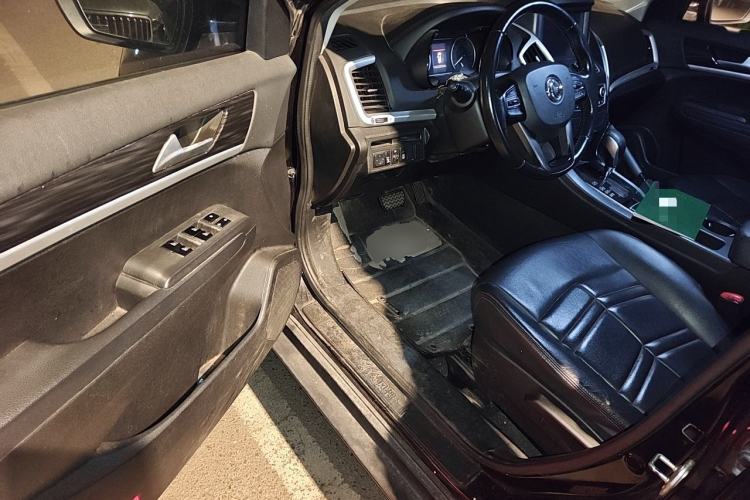 Used Dongfeng Aeolus AX7 2016 2.0L Automatic Zhiyi Trim Driver Seat