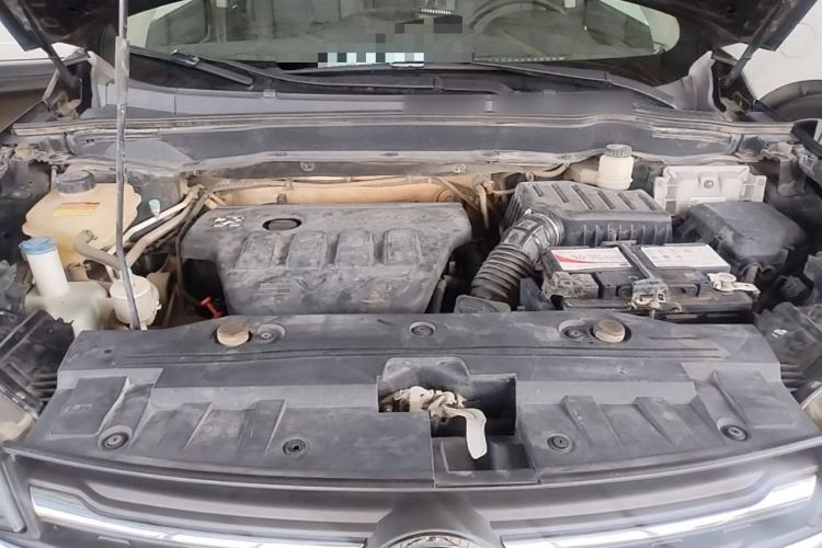 Used Dongfeng Aeolus AX7 2016 2.0L Automatic Zhiyi Trim Engine Bay