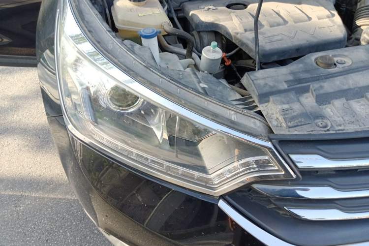 Used Dongfeng Aeolus AX7 2016 2.0L Automatic Zhiyi Trim Engine Bay Right