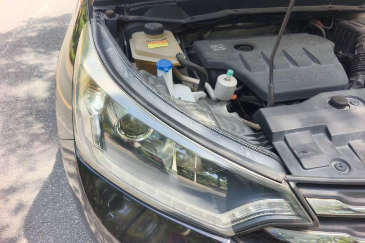 Used Dongfeng Aeolus AX7 2016 2.0L Automatic Zhiyi Trim Engine Bay Right