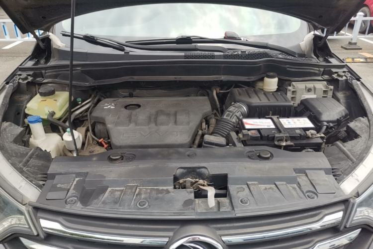 Used Dongfeng Aeolus AX7 2016 2.0L Automatic Zhiyi Trim Engine Bay